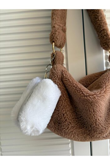 luckyjoys White Plush AirPods Bag/Mini Wallet/Plush Keychain/Bag Charm/Coin Purse