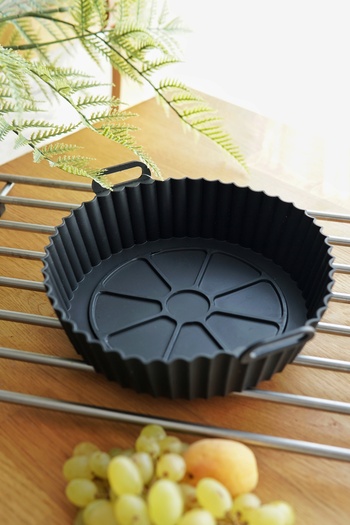 EVLE Round Airfryer Siliconebaking Dish, Platinum Silicone, 24 X 21 X 5 cm