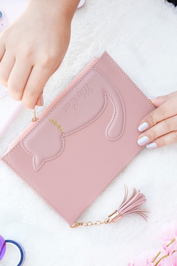 Victoria's Journals Zippered with Pocket. Notebook with Snap Vegan Cover 13X18 Cm.100 Gr. Striped