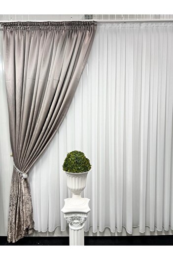 Metropolitan Concept Osaka drapery, worked on 10 cm wide rejansa