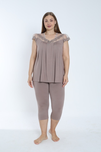 Cotpark Women's Plus Size Viscose Elastane Fabric Short Sleeve Capri Suit 14545-B