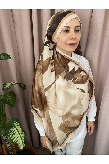 MODA Minelscarf Lotus Pattern Butter Yellow Soft Shawl
