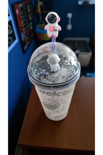 FAMEMUS ACCESSORY Astronaut Character Water Bottle with Straw Without Light