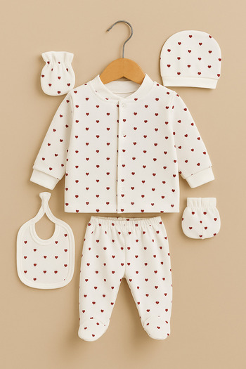 KapsülBebek 100% Organic Cotton 5-Piece Heart Newborn Baby Set – Seasonal Set for Baby Girl