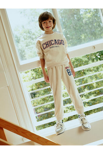 LC Waikiki Chicago Embroidered Boys' Sweatshirt