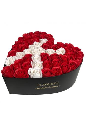 OEM Custom Floral Arrangement with Letter K Black Heart Box with 49 Soap Roses