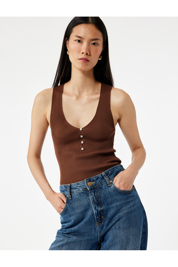 Koton Buttoned Deep V-Neck Sleeveless Knitwear Undershirt