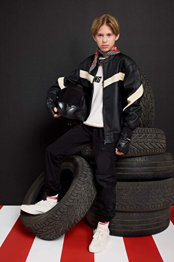 DeFacto Boy's Black Gabardine Jogger Pants - Cargo Pocket, Waist Lace, Elastic Leg A9393A824Au