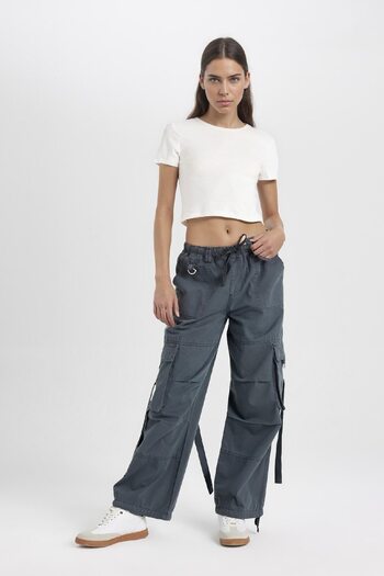 DeFacto Wide Leg Gabardine Trousers - Straight Lace-Up, Regular Waist, Cargo Pocket B1205Ax24Sp