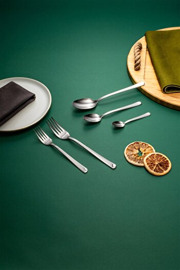 Fecra Royal 30 Piece Simple Cutlery Set