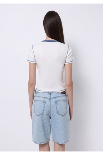 Colin's Slim Fit Round Neck Cotton Pocketless Printed Women's White Short Sleeve T-Shirt