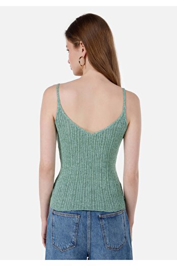 Colin's Green Slim-Fit Women's Short Sleeve Sweater