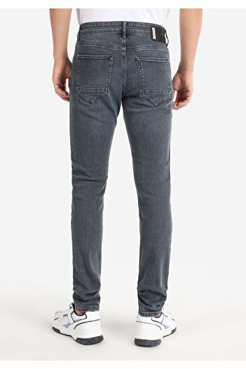 Colin's Slim Fit Low Waist Narrow Leg Men's Dark Indigo Jean Pants