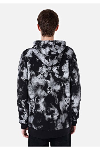 Colin's Regular Fit Men's Black Sweatshirt