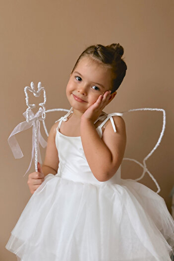 Le Mabelle 2-Piece White Sequin Butterfly Wing Wand Set