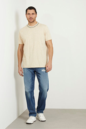 Guess Men's Guess SS Side Logo T-Shirt - Beige