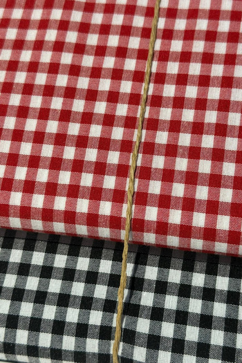 CANDAN ÇEYİZ Set of 2 Square Tablecloths 170X170 cm Gingham Pattern Suitable for Tableware, Garden and Picnic Use