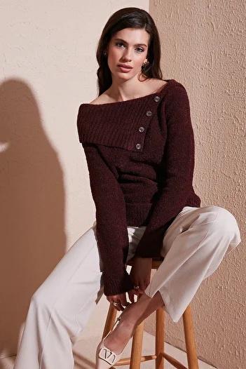 Lela Premium Regular Fit Boat Neck Button Detailed Sweater Sweater 680Kz002563