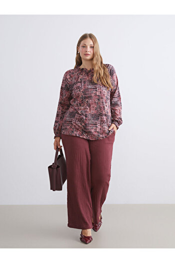 LC Waikiki Sparkling Selections from Shining Store |   Textured Muslin Women's Trousers with Elastic Waistband