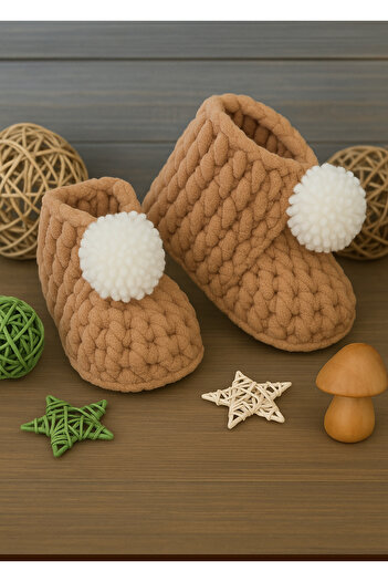 DeKuBaby Pom Pom Hand Knitted Baby-Child Slippers - Booties, Home Shoes