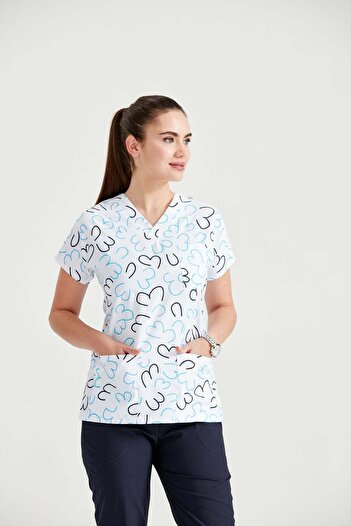 DEMOTEKS Bluza medicala alba cu imprimeu femei - Heart White - Model Clasic