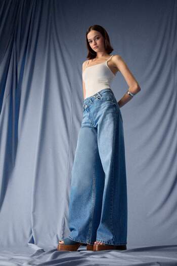 DeFacto Pantaloni lungi de spălat din denim cu talie înaltă cu picioare largi F5523AX25AU