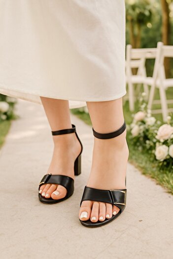 Nstil Daily Women's Sandals with Buckle, Thick Heeled, Strapped Ankle-tied, Blunt Toe, Comfortable Sole 209