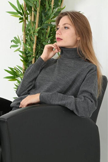 IVORA WEAR    Unisex Full Throat Turtleneck Woven Knitwear - Smoked
