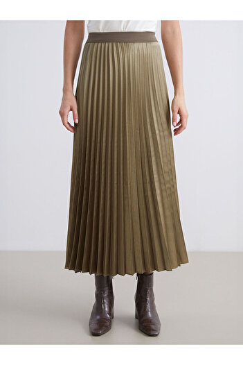 LC Waikiki Satin Pleated Skirt with Elastic Waist