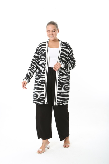 XL Modam Women's Lycra Viscose Patterned Large Size Cardigan