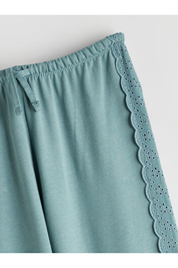 LC Waikiki Girls' Trousers with Elastic Waist and Scallop Detail