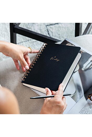STOREMAX Snshop A5 Spiral Bound Hardcover Linen Dotted Undated Notebook Black 467437