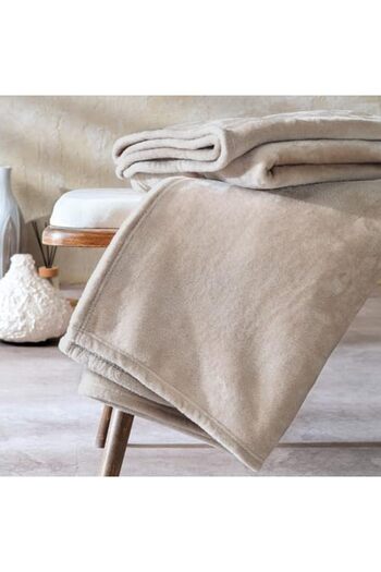 STOREMAX Sellbuyst Olenna Wellsoft Tv Blanket 140X190 Beige Trendy 266450