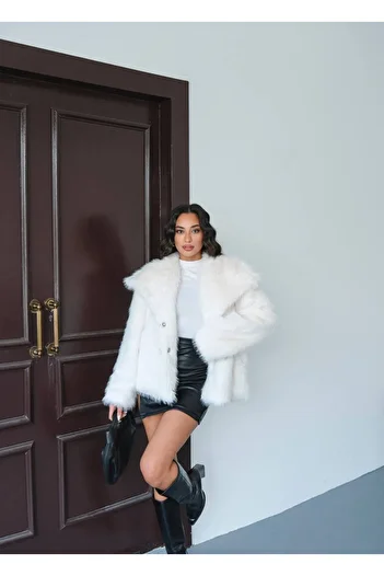 Bak'ap Premium Snap Fastener Faux Fur Coat