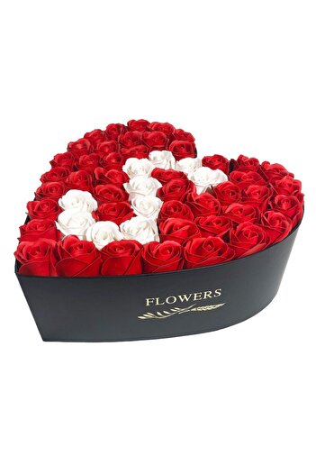 Colorissima Litera „S” din Trandafiri - Cutie în formă de inimă, Colorissima, 29cm