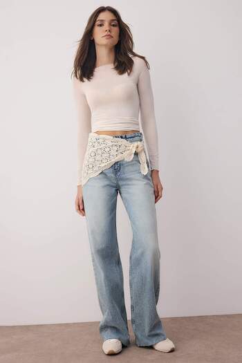 Trendyol Collection High Waist Wide Leg Jeans with Blue Lace Accessories Twoaw26Je00230