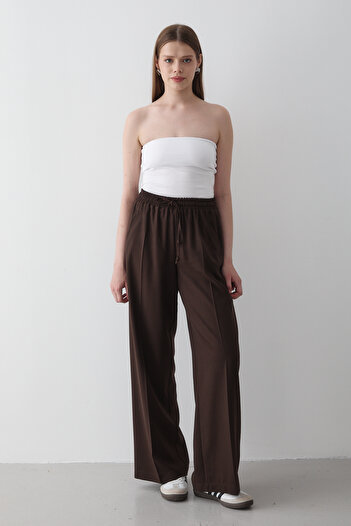 JASTE Women's Bitter Brown Elastic Waist Wide Leg Palazzo Trousers