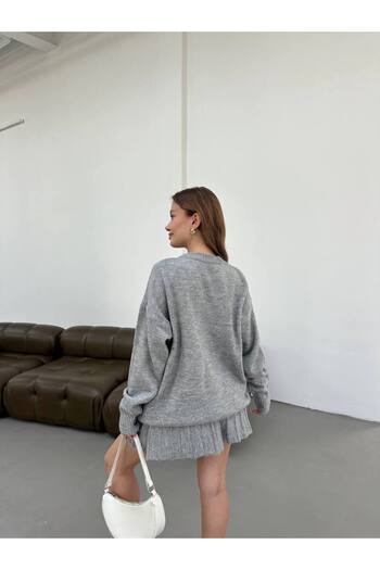 RM Collect Pleated Bottom Top Knitwear Set
