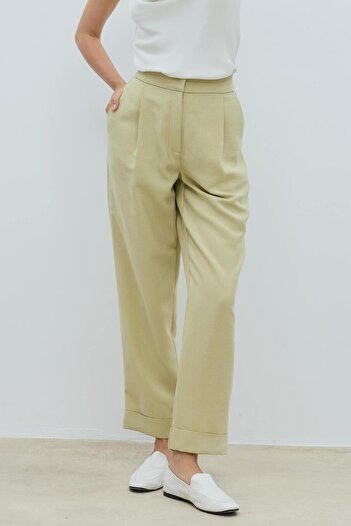 Mahal Bood Pile Detailed Tenzel Trousers