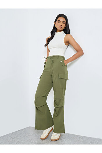 Styli Women Flared Cargo Pants with Drawstring