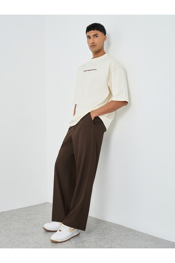 Styli Men Brown Oversized Double Pleated Trousers