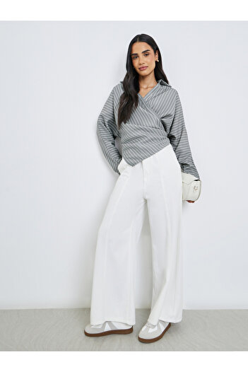 Styli Women Grey Striped Batwing Sleeves Wrap Top