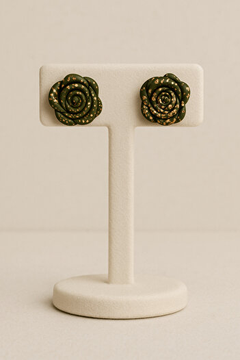 Lu Atelier ✨   Éclat Vert – Khaki & Gold Sparkling Rose Earrings ✨