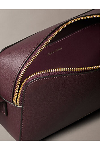 Calvin Klein Calvin Klein Women Fudge/Espresso Foil Logo Elongated Camera Bag