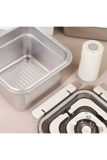 AROW Trust Metal Vacuum Storage Container Set
