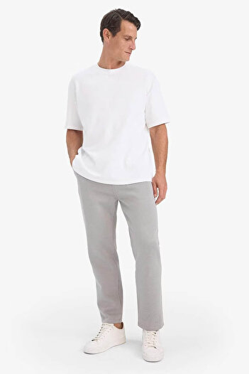 DeFacto Regular Fit Beli Bağcıklı Cepli Düz Paça Kalın Gri Erkek Pantolon D7836AX/GR198