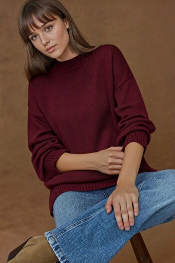 Hiccup Thick Crew Neck Long Hip Covering Sweater