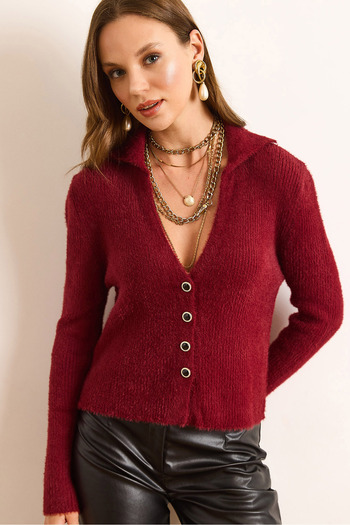 Olalook Women's Burgundy Collar Button Detailed V Beard Cardigan Hrk-19000369