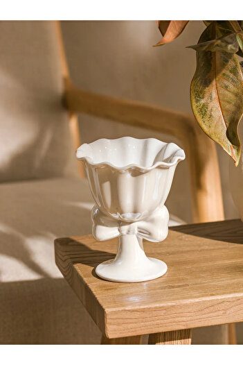LC Waikiki Lcw Home White Bow Ceramic Footed Bowl 12 cm