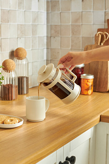 Karaca Rita French Press 600 ml Krem